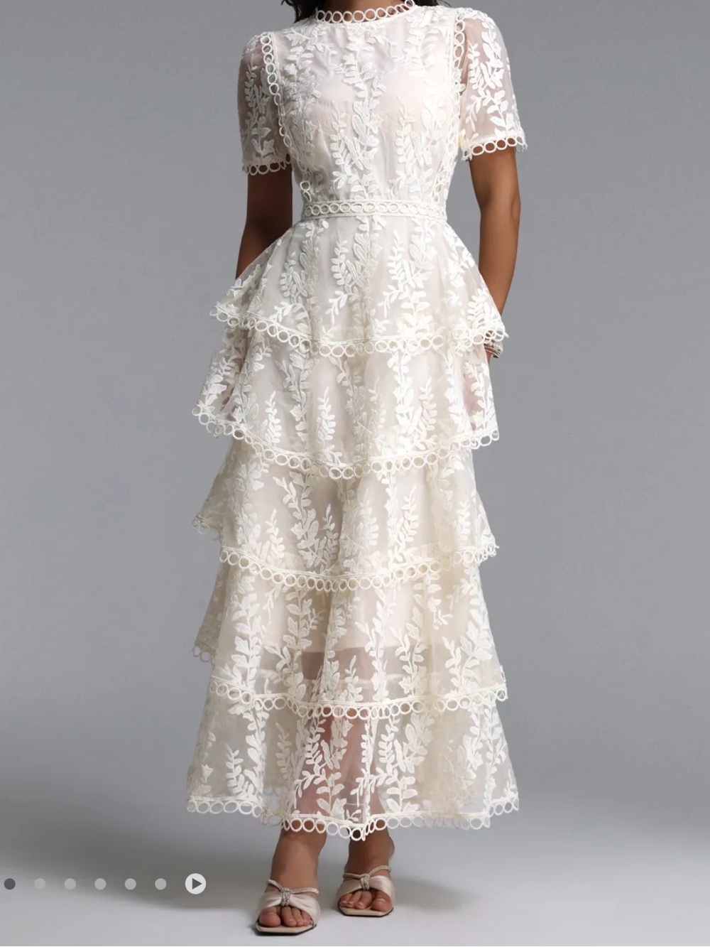 Elegant Tiered Lace Maxi Dress in Ivory